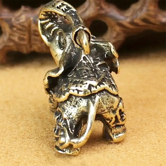 Tiny Solid Brass African Elephant with Nose Facing Up - Means Good Luck - Picture 4 of 6